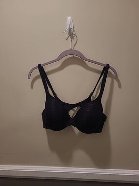 Vanity Fair Bra 38B Black Lace Padded Underwire Adjustable Clasp Back